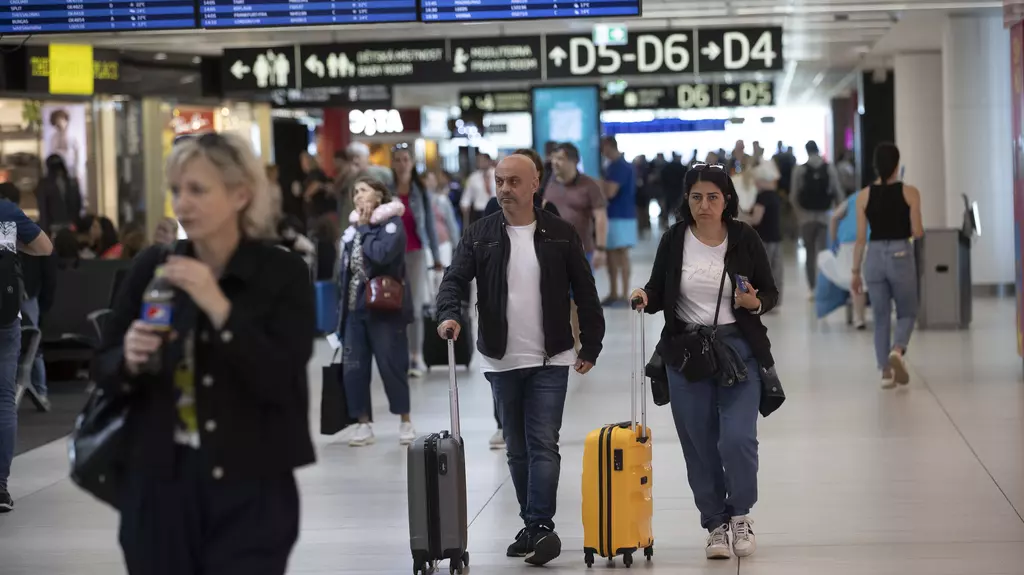 Letiště Václava Havla se na předcovidová rekordní čísla vrací pomalu