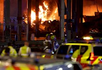 AKTUALIZOVÁNO: Požár na londýnském Lutonu měl způsobit dieselový vůz