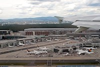 Na letišti ve Frankfurtu se chystají velké změny, společnost Fraport chce spojit dva terminály