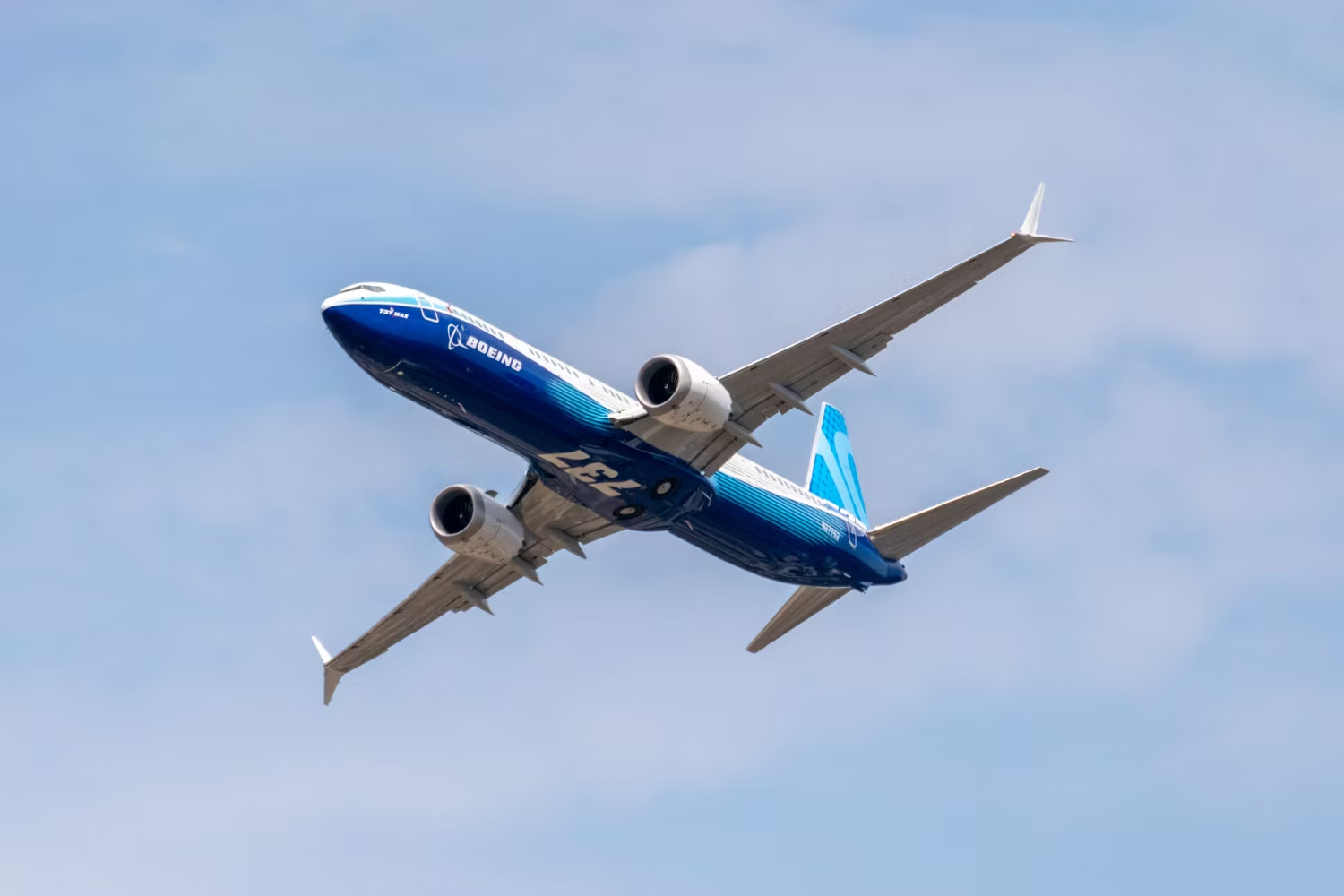 Boeing 737 MAX 10 zachycený při jednom z testovacích letů. 