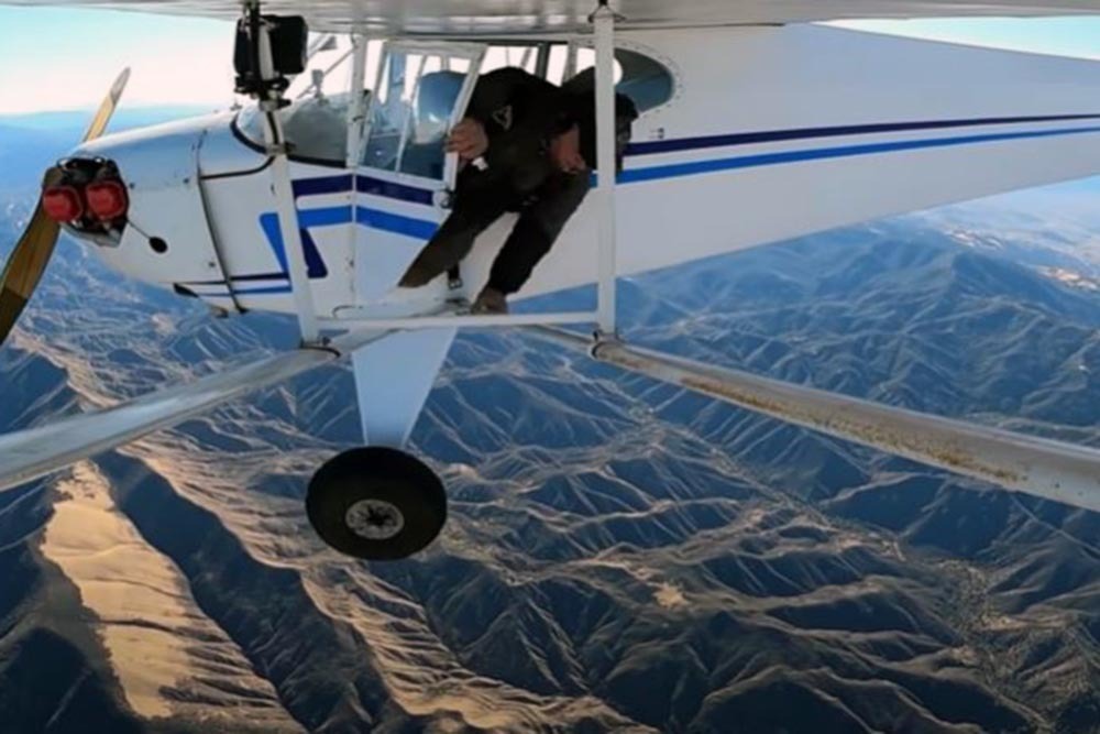 Trevor Jacobs opustil plně funkční letadlo kvůli videu