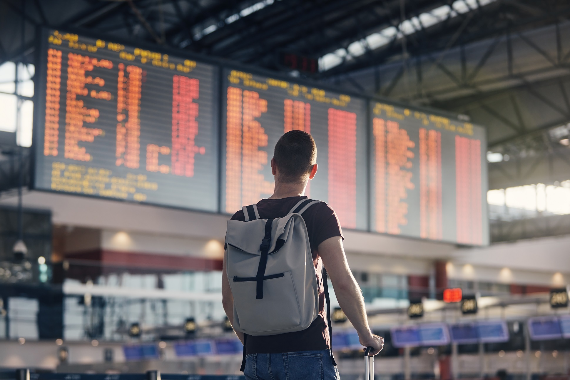 Objem cestujících na pražském letišti se opět přiblížil rekordu z roku 2019