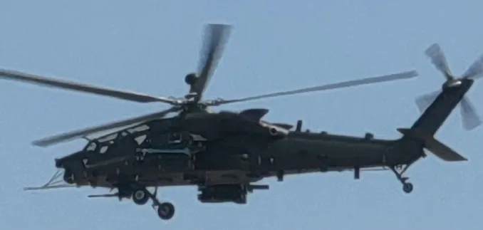 Nový čínský vrtulník, označovaný jako Z-21