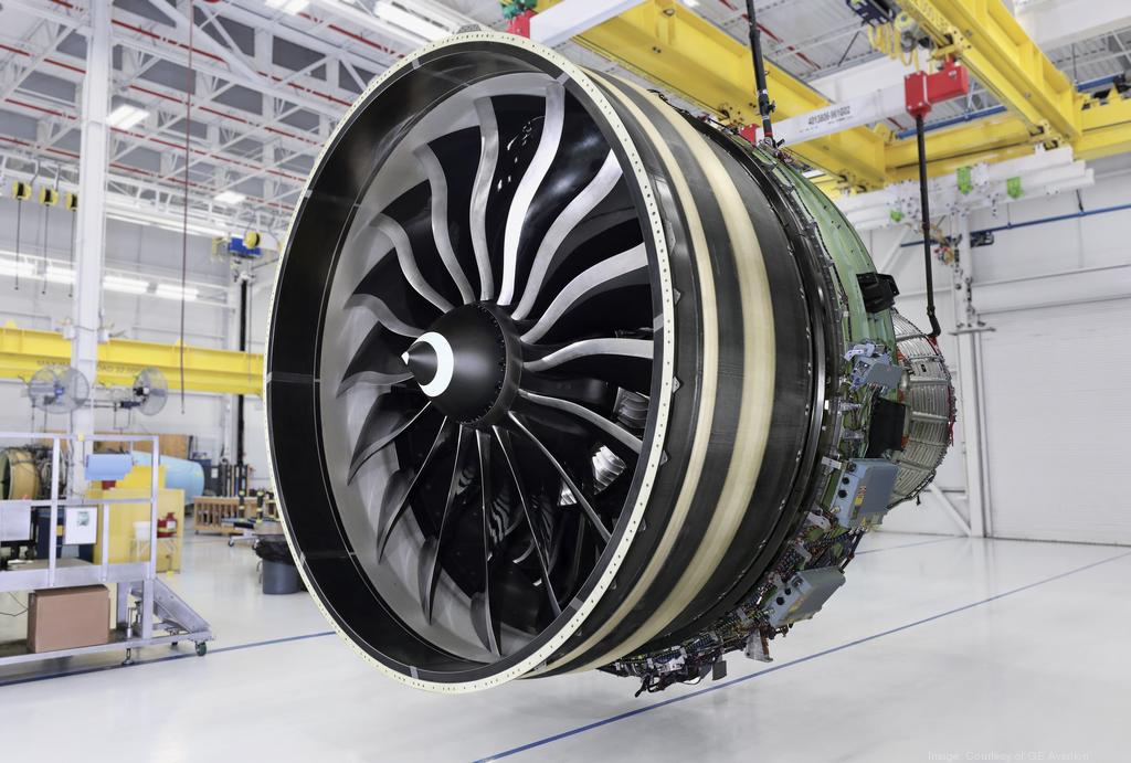 Motor GE9X z dílny GE Aerospace bude pohánět nový nákladní letoun 777-8.