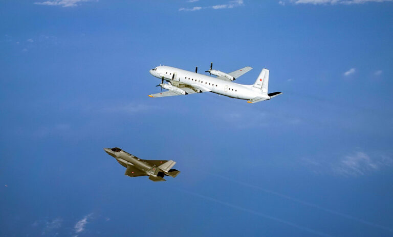 Dánská F-35 a Ruský Il-20