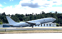 Boeing P-8 Poseidon: Nové kontrakty a modernizace posilují schopnosti letounu